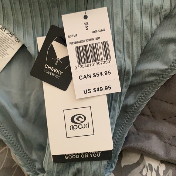 RIPCURL BRAND NEW BATHING SUIT - Picture 3 of 4